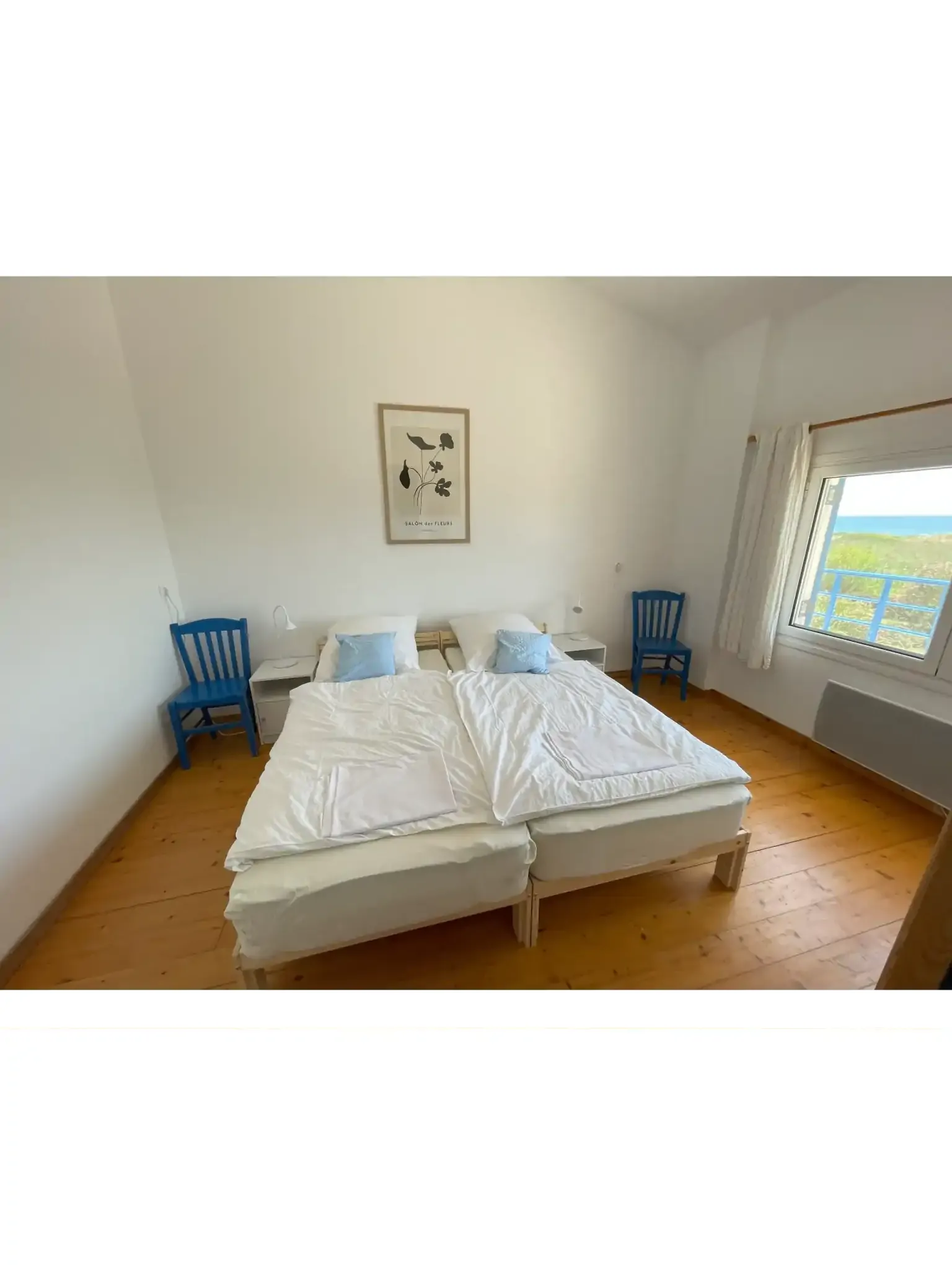 Second bedroom on the upper floor